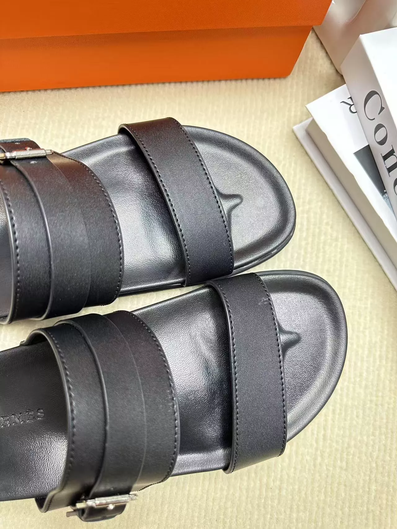 EyeCatching 5429 Hermes Slippers For Women