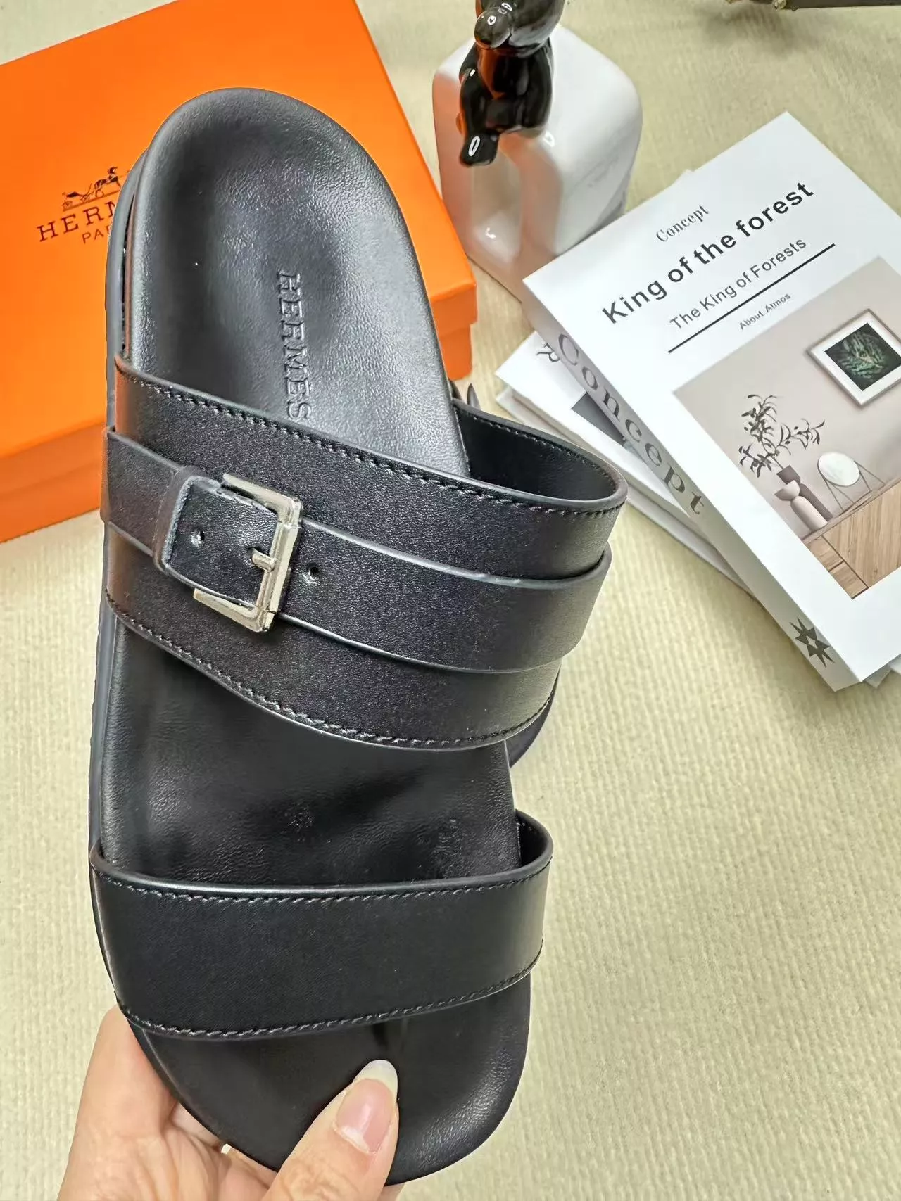 EyeCatching 5429 Hermes Slippers For Women