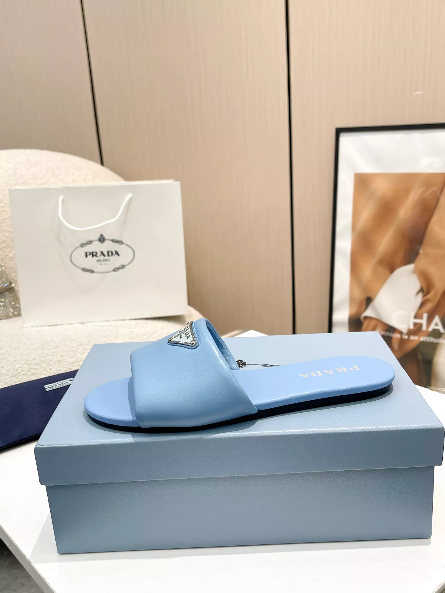 EyeCatching 5539 Prada Slippers For Women