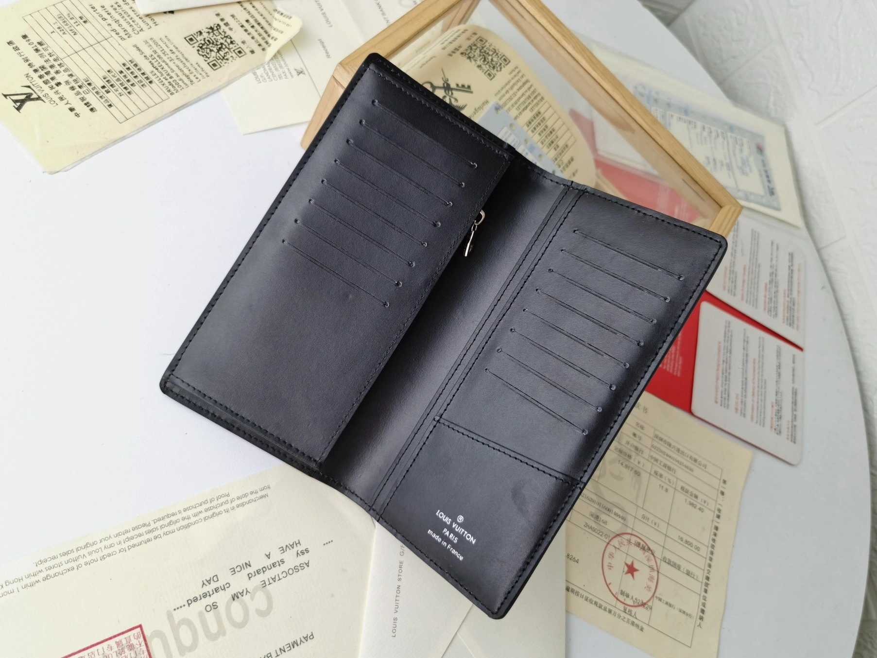 EyeCatching 5583 Louis Vuitton LV Card Case For Unisex