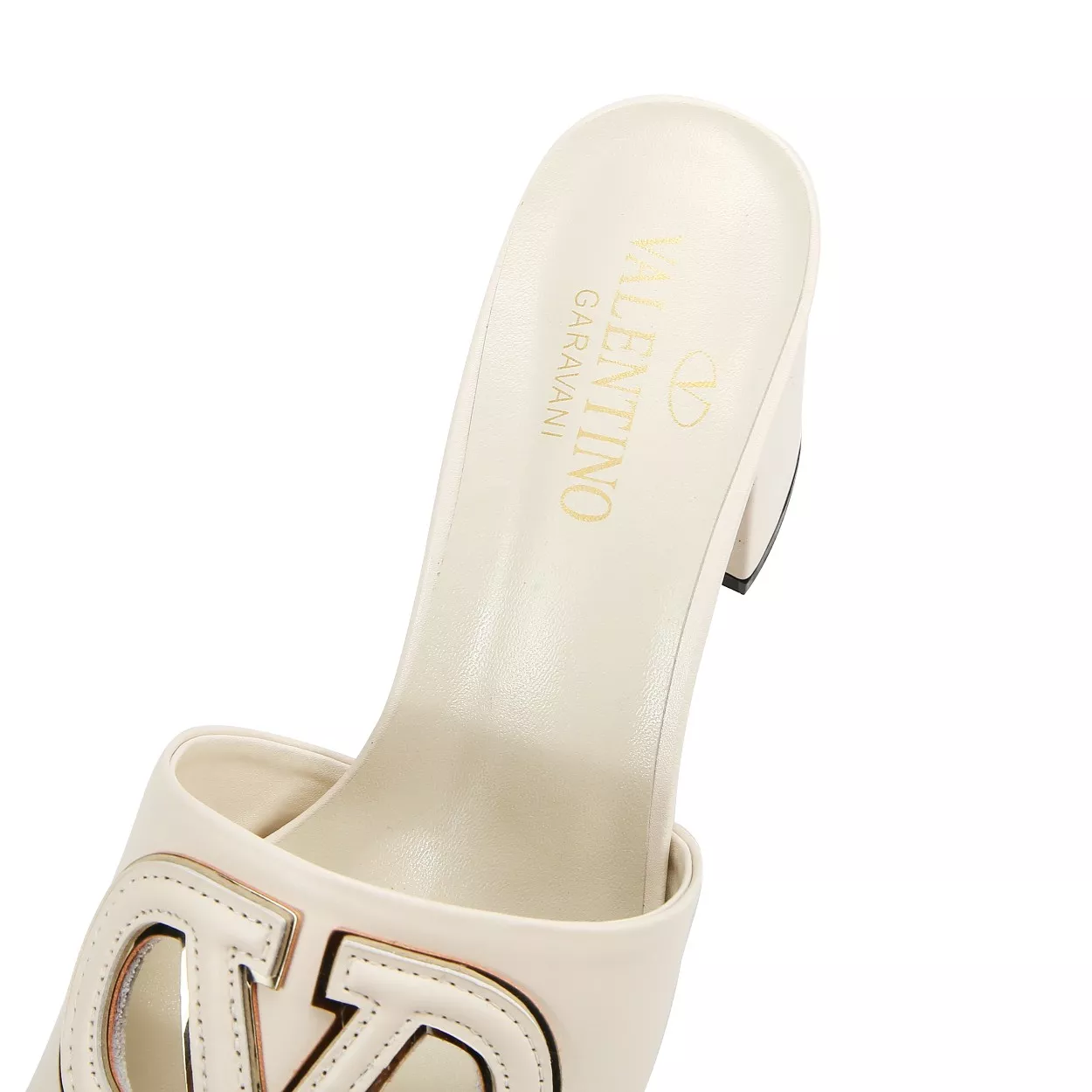 EyeCatching 5614 Valentino Slippers For Women