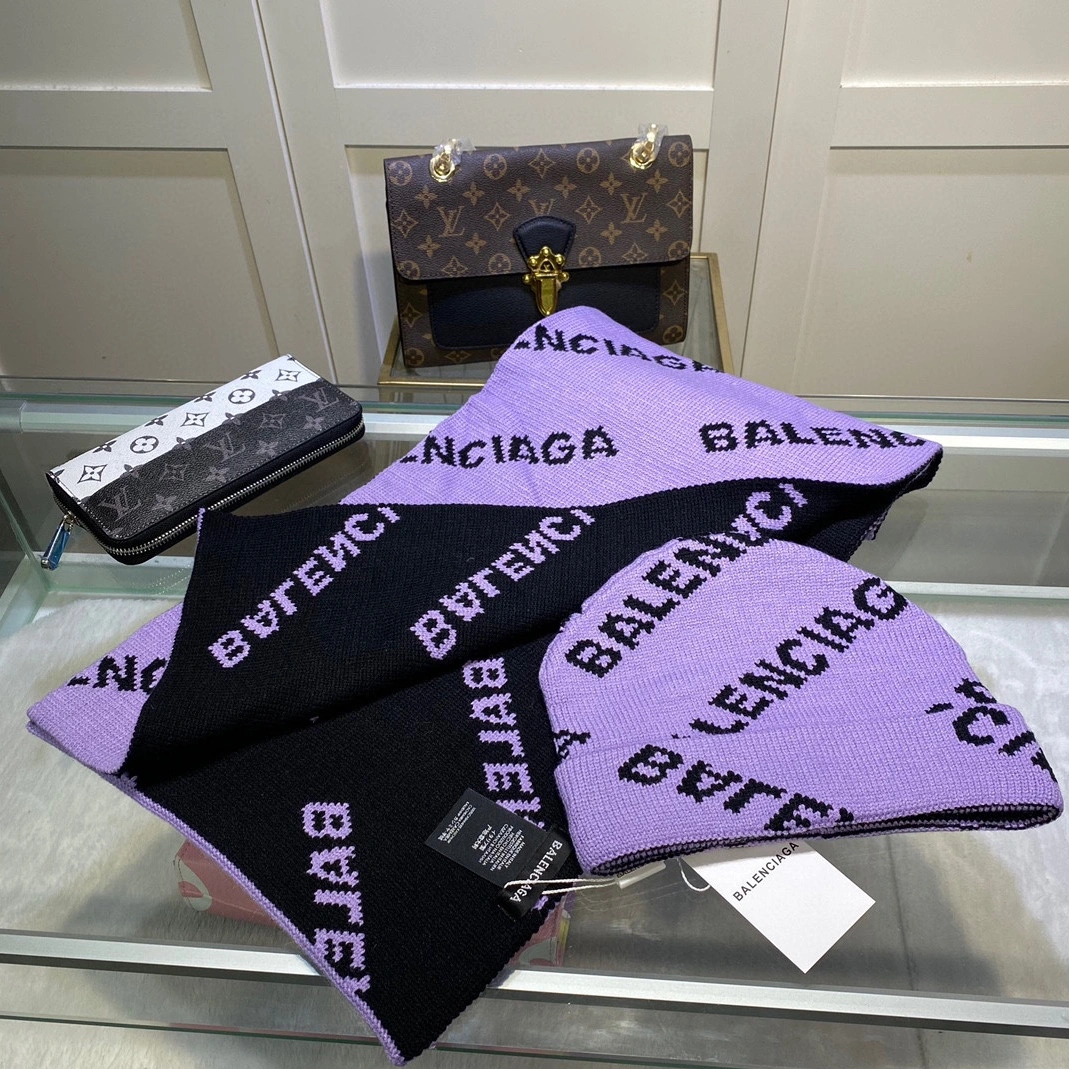 EyeCatching 5626 Balenciaga Hat & Scarf Set