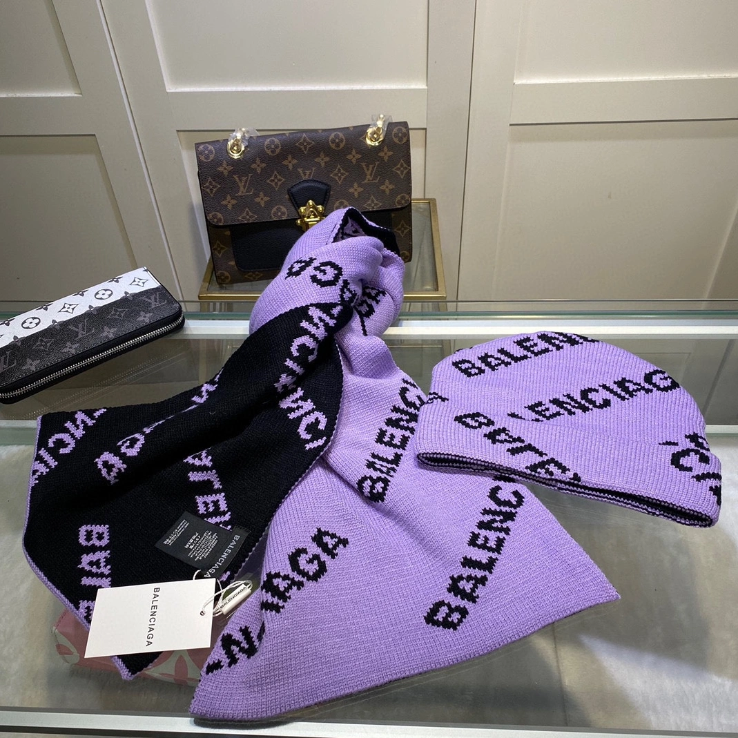 EyeCatching 5626 Balenciaga Hat & Scarf Set