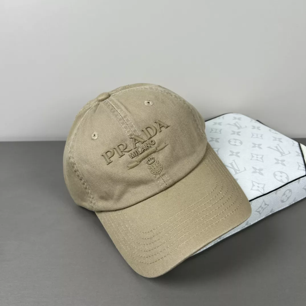 EyeCatching 5721 Prada Caps