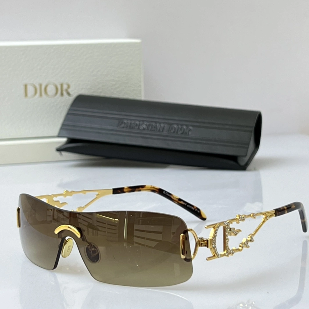 EyeCatching 574 Christian Dior AAA Quality Sunglasses
