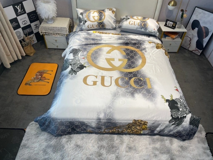 EyeCatching 5809 Gucci Bedding