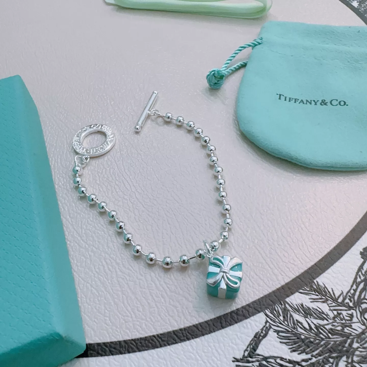 EyeCatching 5869 Tiffany Bracelets