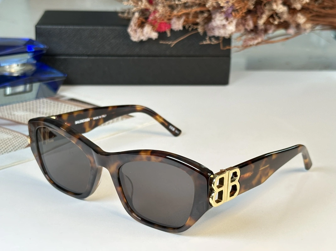 EyeCatching 5962 Balenciaga AAA Quality Sunglasses