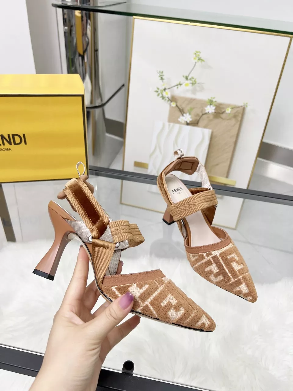 EyeCatching 603 Fendi Sandal For Women