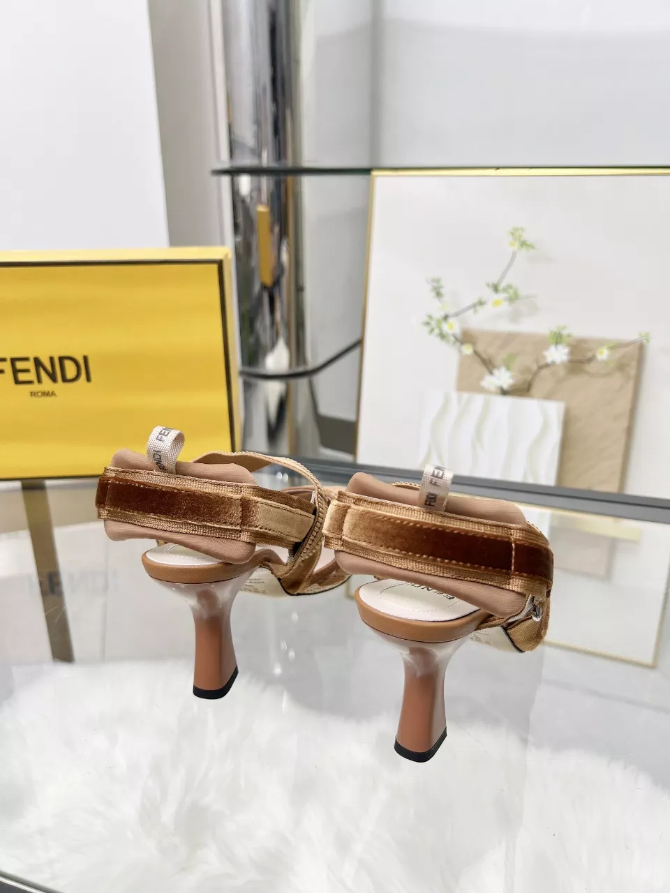 EyeCatching 603 Fendi Sandal For Women