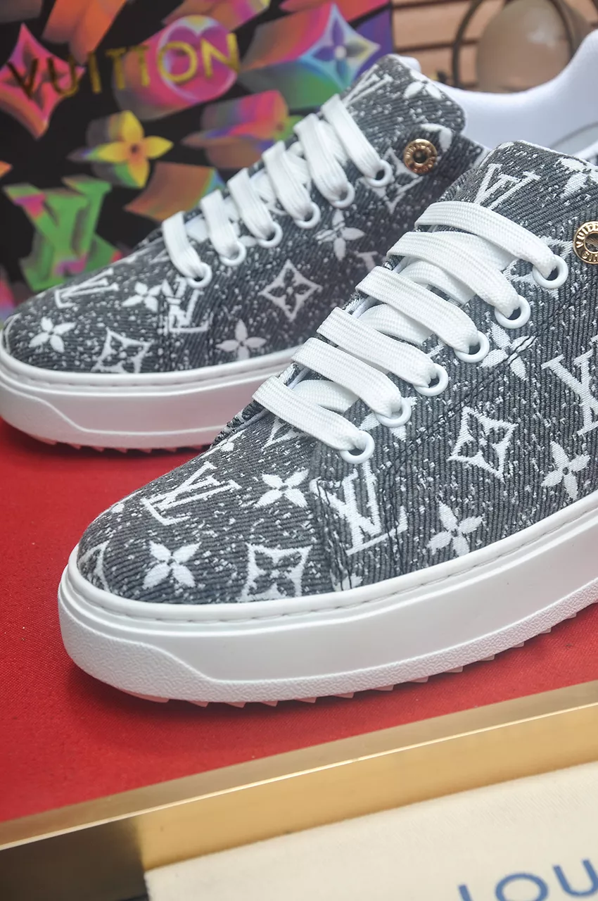 EyeCatching 6068 Louis Vuitton Casual Shoes For Men