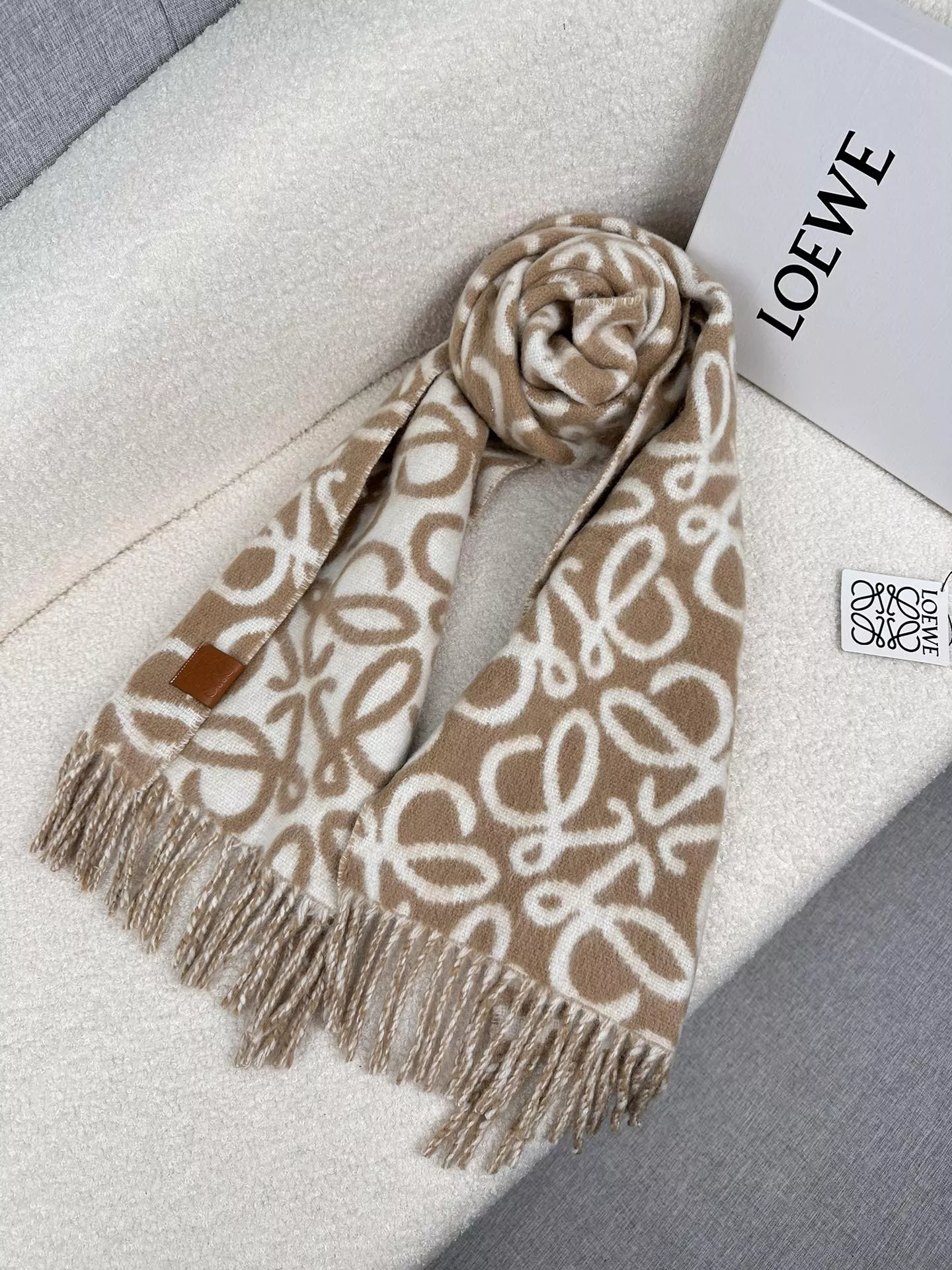 EyeCatching 6123 LOEWE Scarf For Women