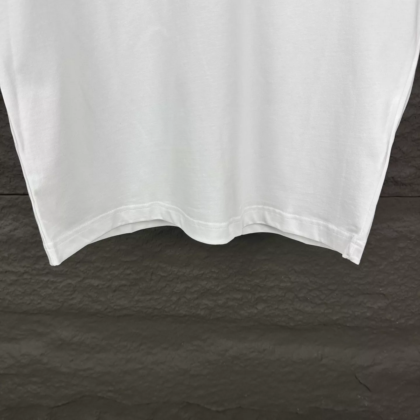 EyeCatching 6142 Louis Vuitton LV T-Shirts Short Sleeved For Unisex