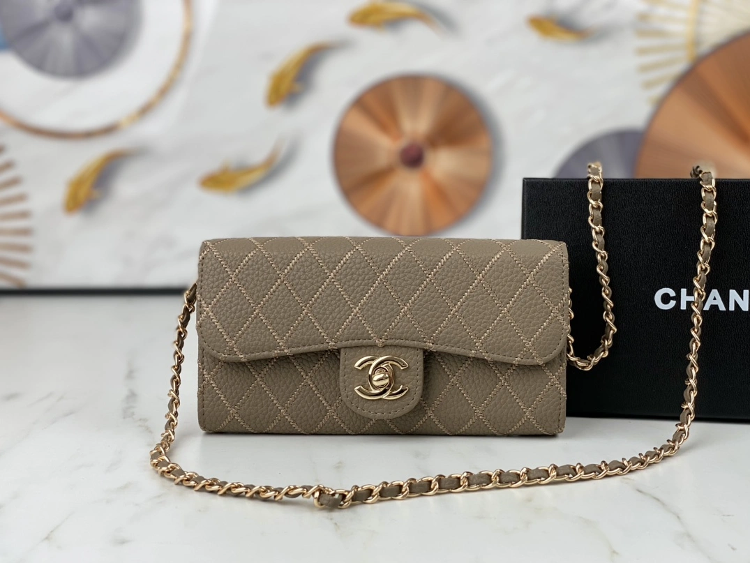 EyeCatching 6238 Chanel AAA Quality Wallets For Women