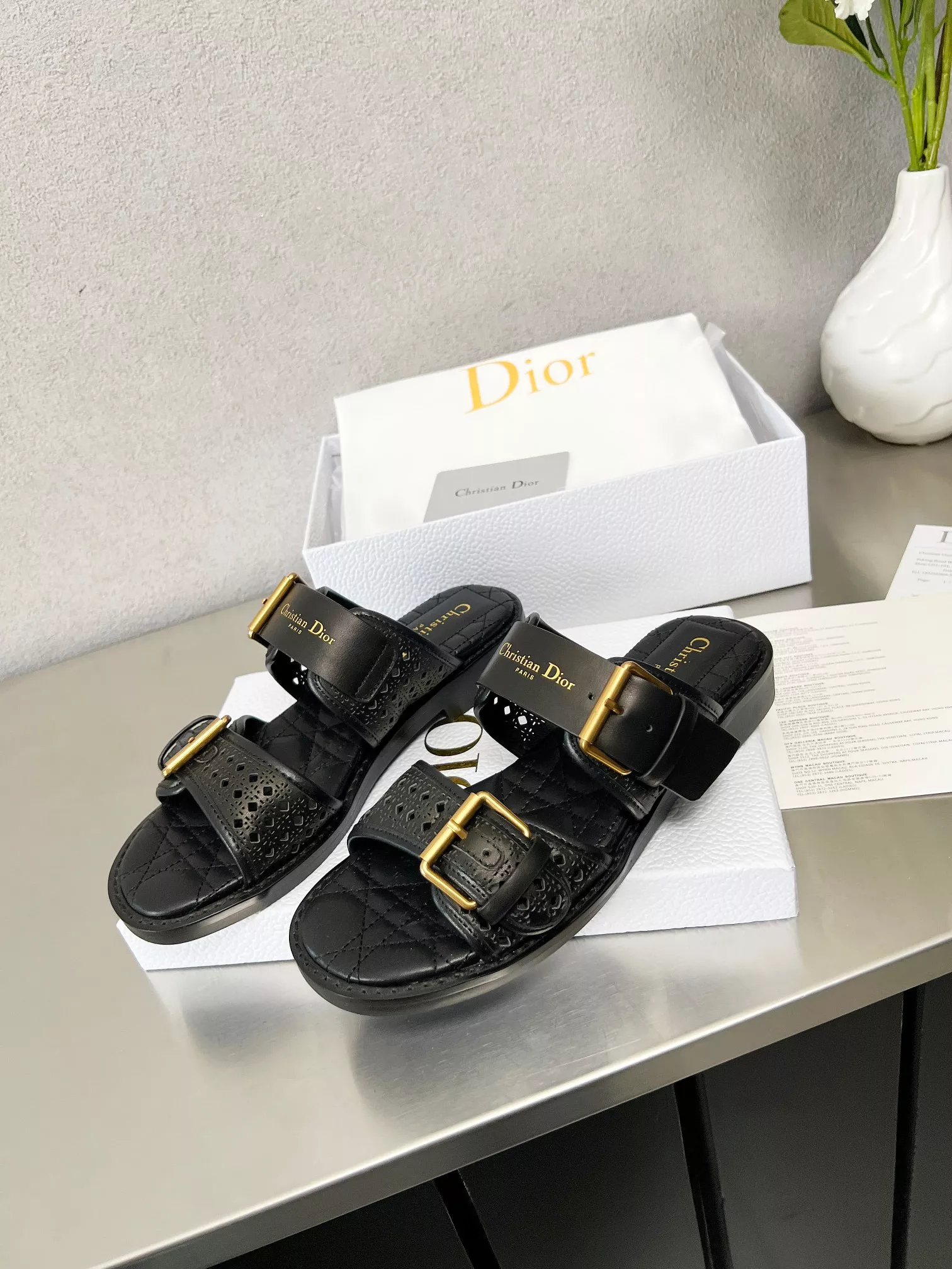 EyeCatching 6275 Christian Dior Slippers For Women
