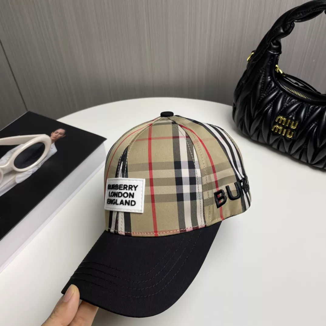 EyeCatching 6351 Burberry Caps