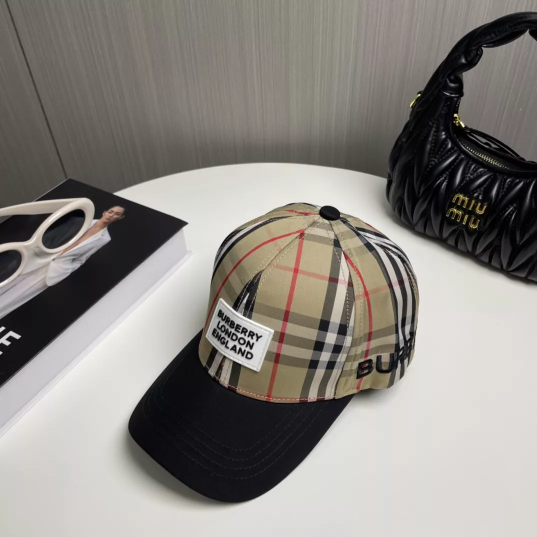 EyeCatching 6351 Burberry Caps