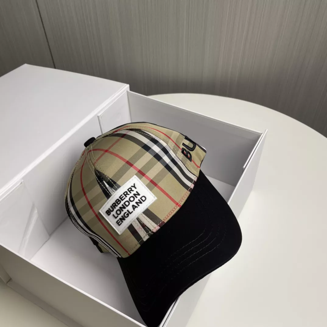 EyeCatching 6351 Burberry Caps