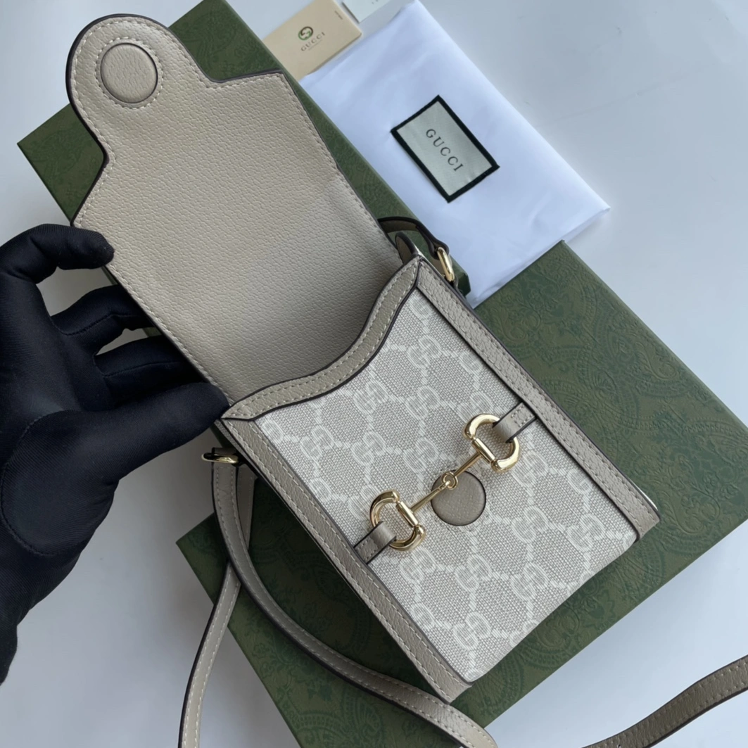 EyeCatching 6430 Gucci AAA Quality Messenger Bags