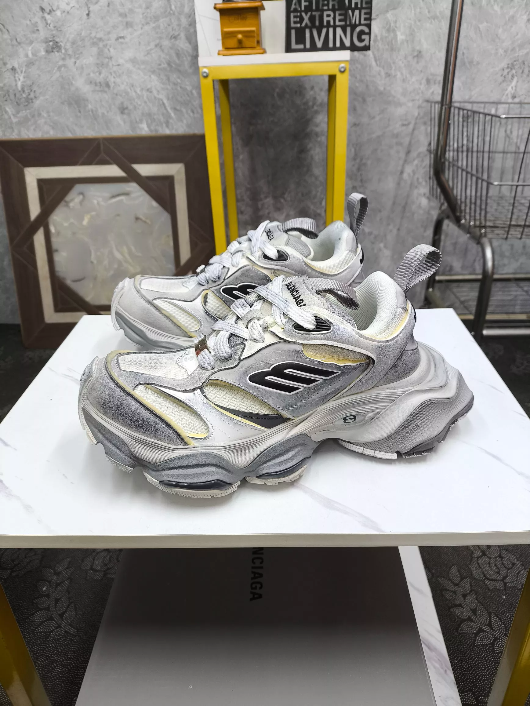 EyeCatching 6458 Balenciaga Casual Shoes For Men