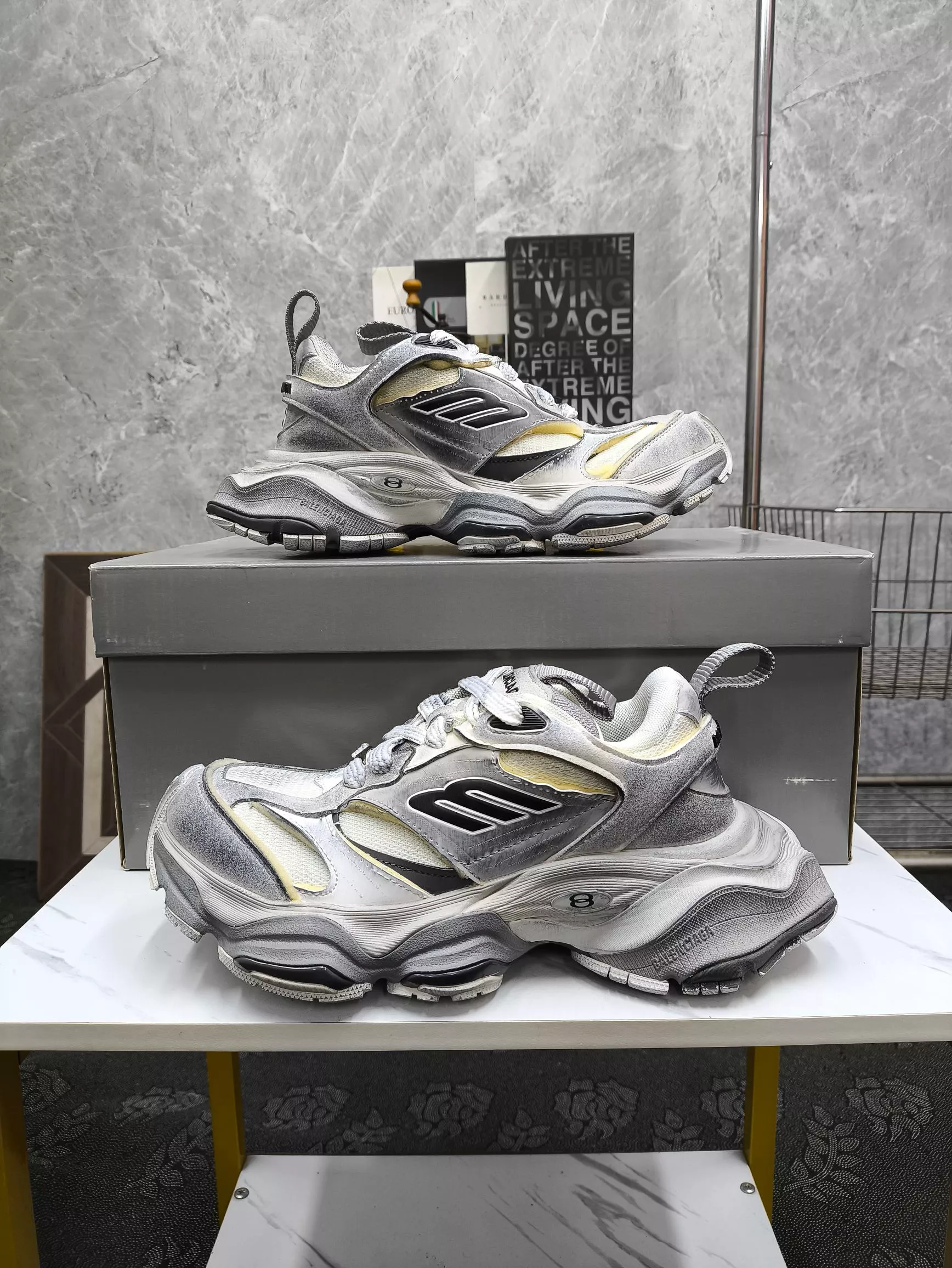EyeCatching 6458 Balenciaga Casual Shoes For Men