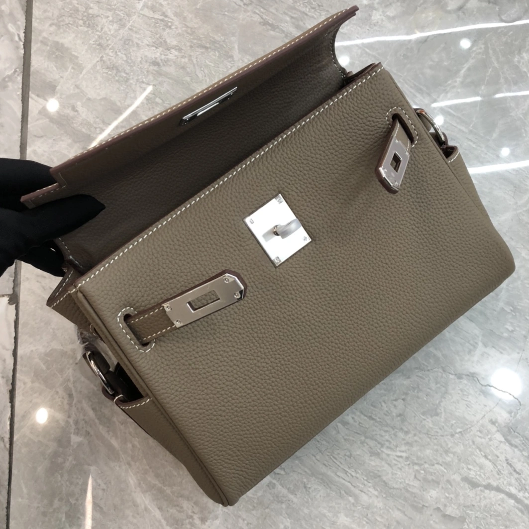 EyeCatching 6742 Hermes AAA Quality Messenger Bags For Women