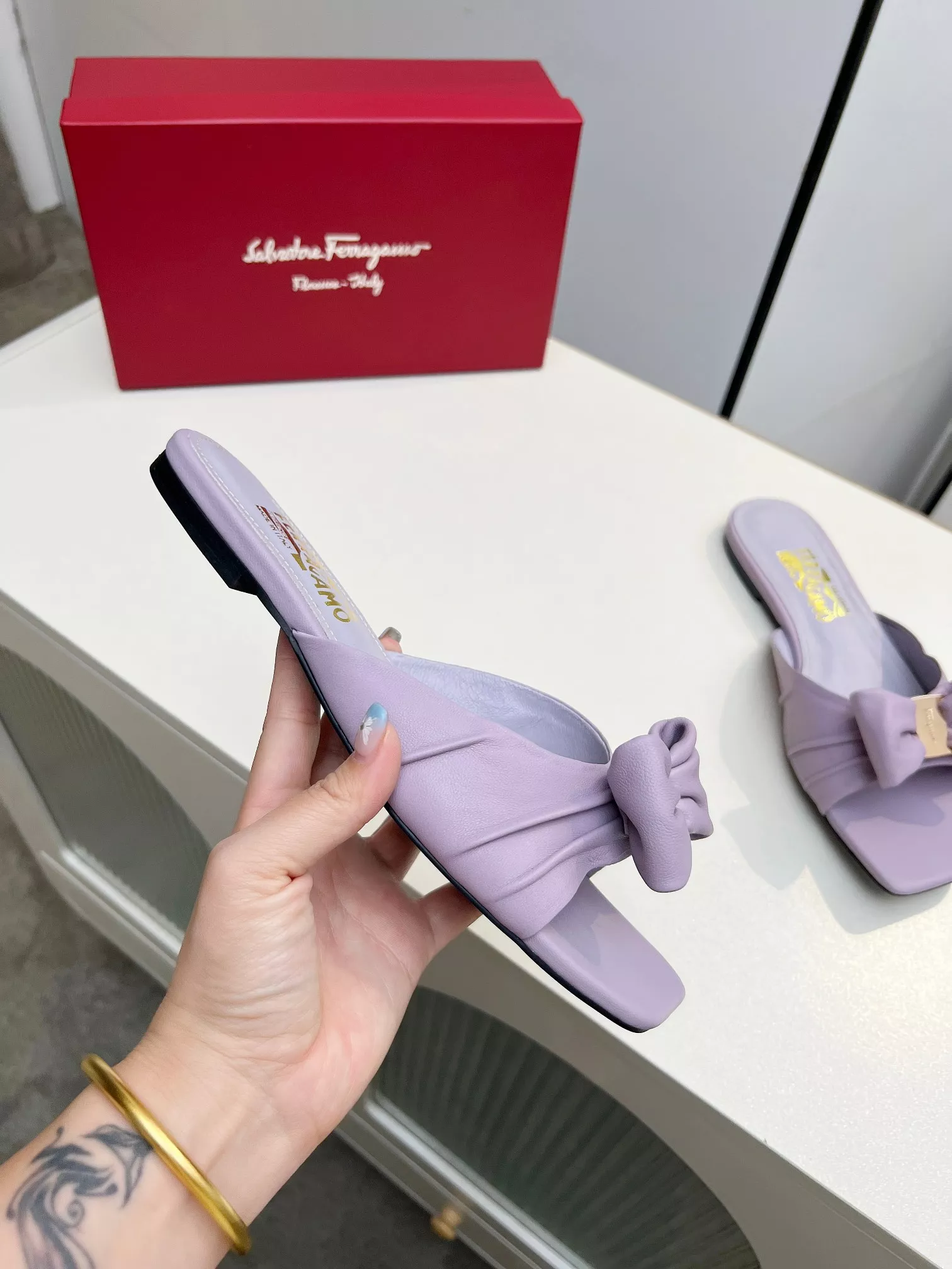 EyeCatching 6808 Salvatore Ferragamo Slippers For Women