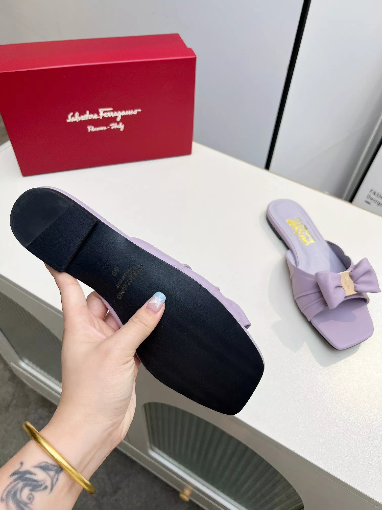 EyeCatching 6808 Salvatore Ferragamo Slippers For Women