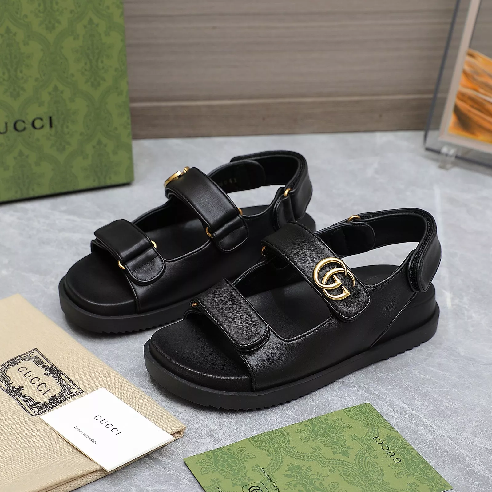 EyeCatching 6903 Gucci Sandal For Women