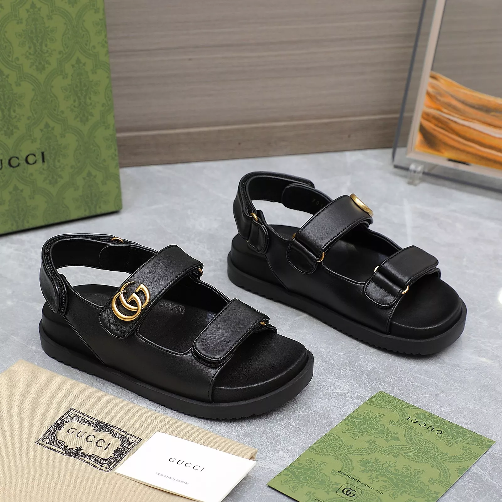 EyeCatching 6903 Gucci Sandal For Women