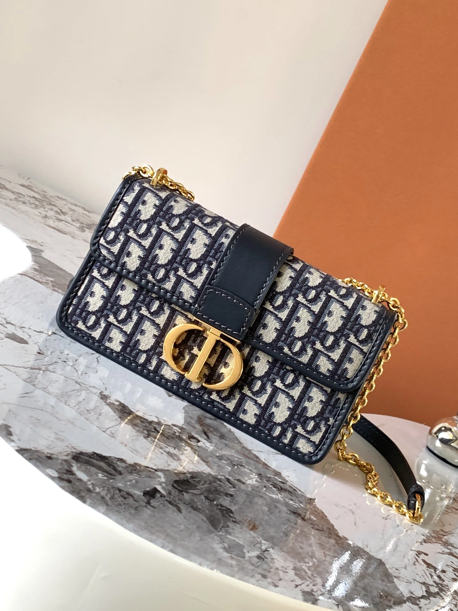 EyeCatching 6937 Christian Dior AAA Quality Messenger Bags For Women