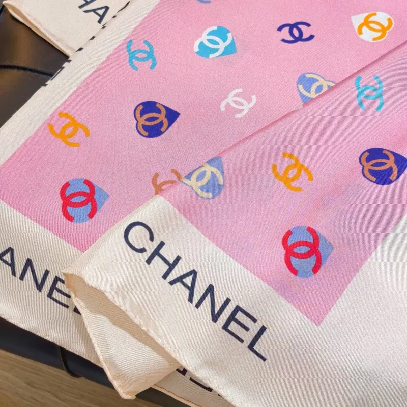 EyeCatching 701 Chanel Silk Squares