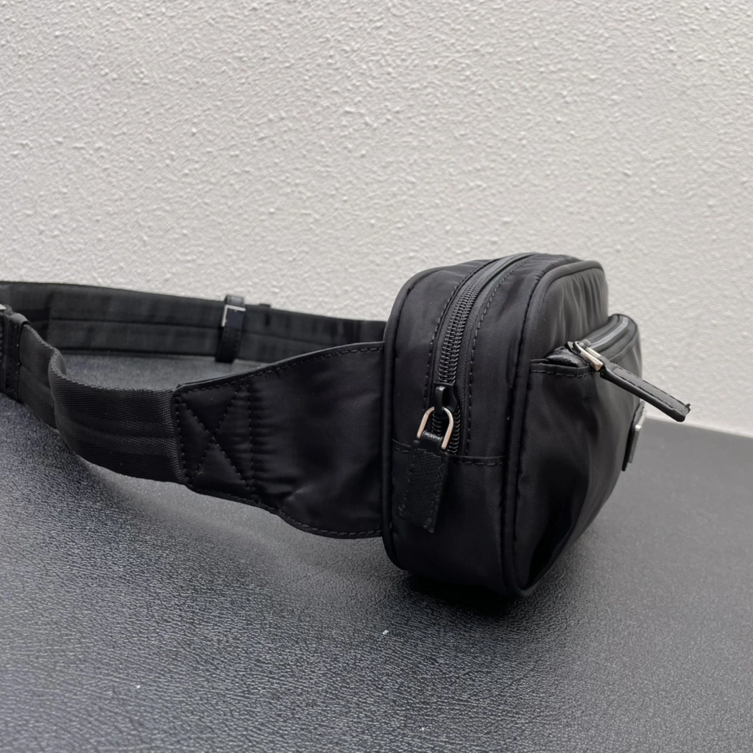 EyeCatching 7098 Prada AAA Quality Belt Bags For Men