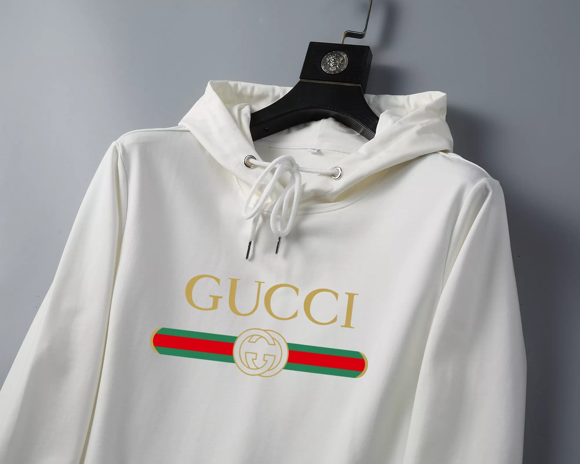 EyeCatching 7276 Gucci Hoodies Long Sleeved For Men