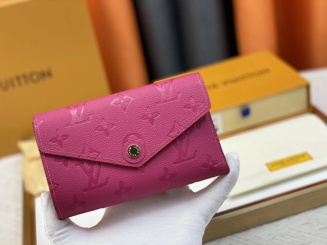 EyeCatching 7317 Louis Vuitton LV Wallets For Women