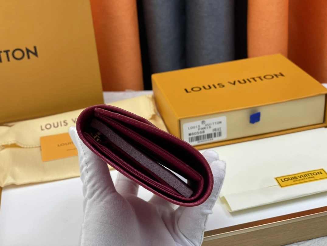 EyeCatching 7317 Louis Vuitton LV Wallets For Women