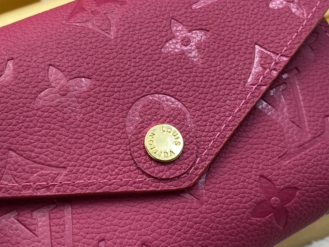 EyeCatching 7317 Louis Vuitton LV Wallets For Women
