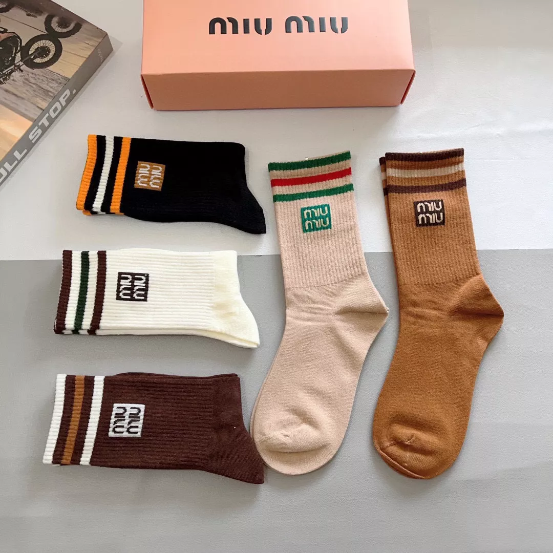 EyeCatching 7513 MIU MIU Socks