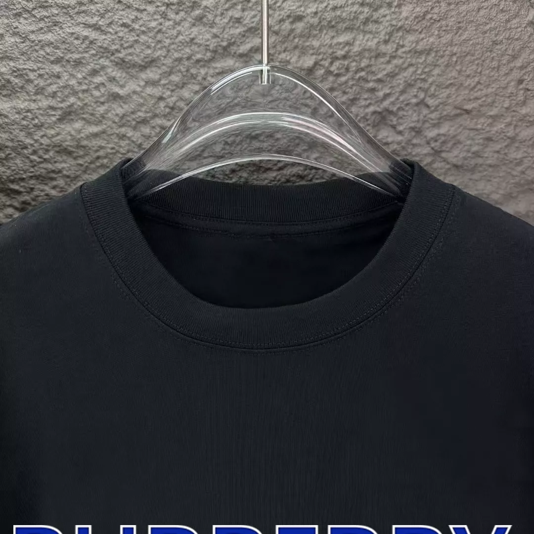 EyeCatching 7536 Burberry T-Shirts Short Sleeved For Unisex