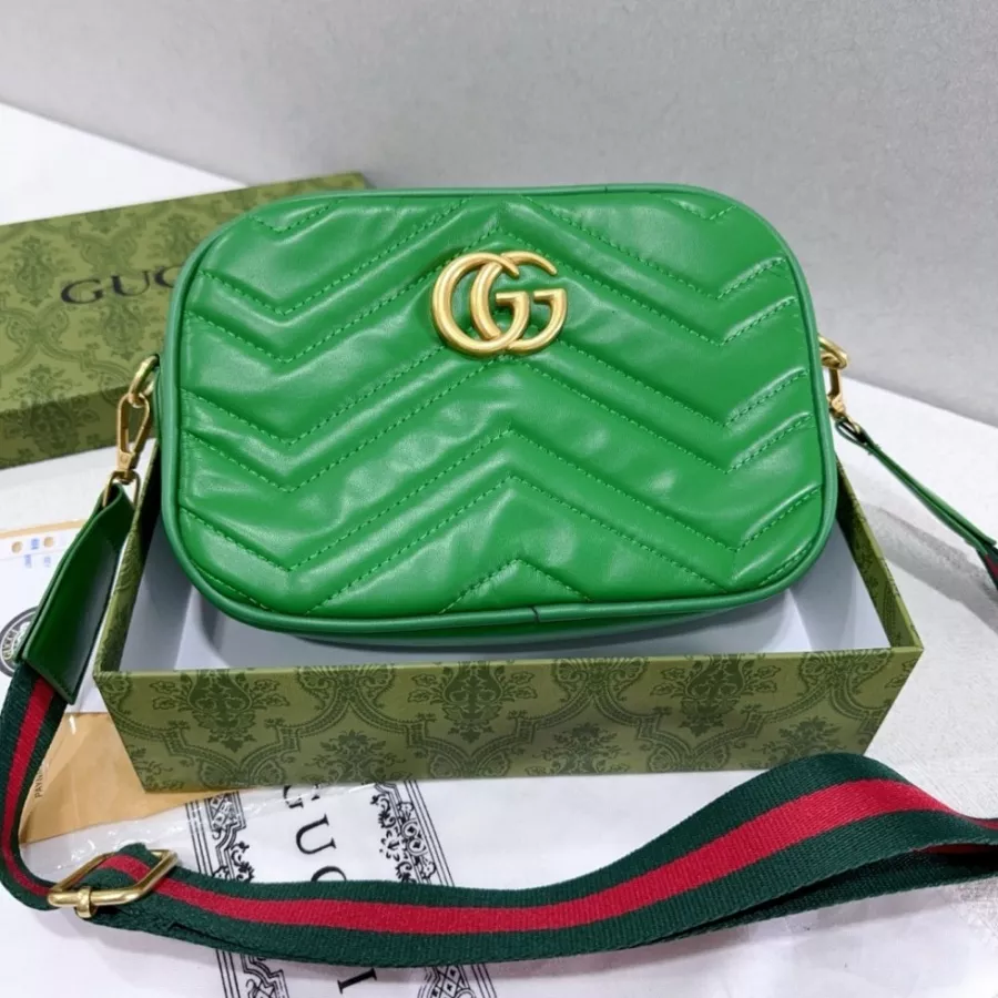 EyeCatching 7795 Gucci Messenger Bags For Women