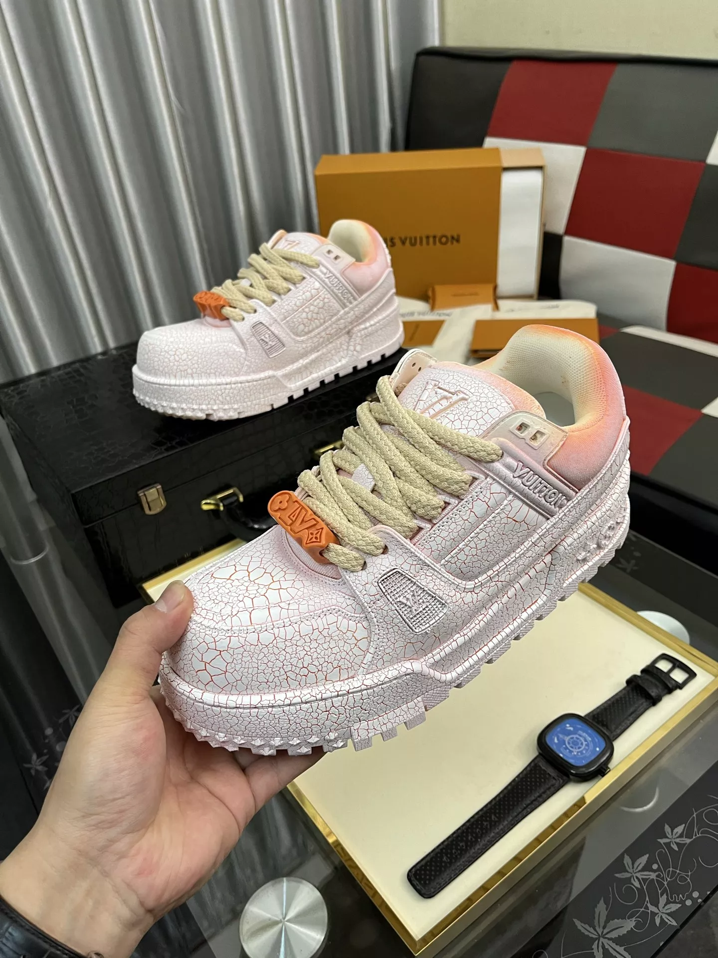 EyeCatching 7923 Louis Vuitton Casual Shoes For Women