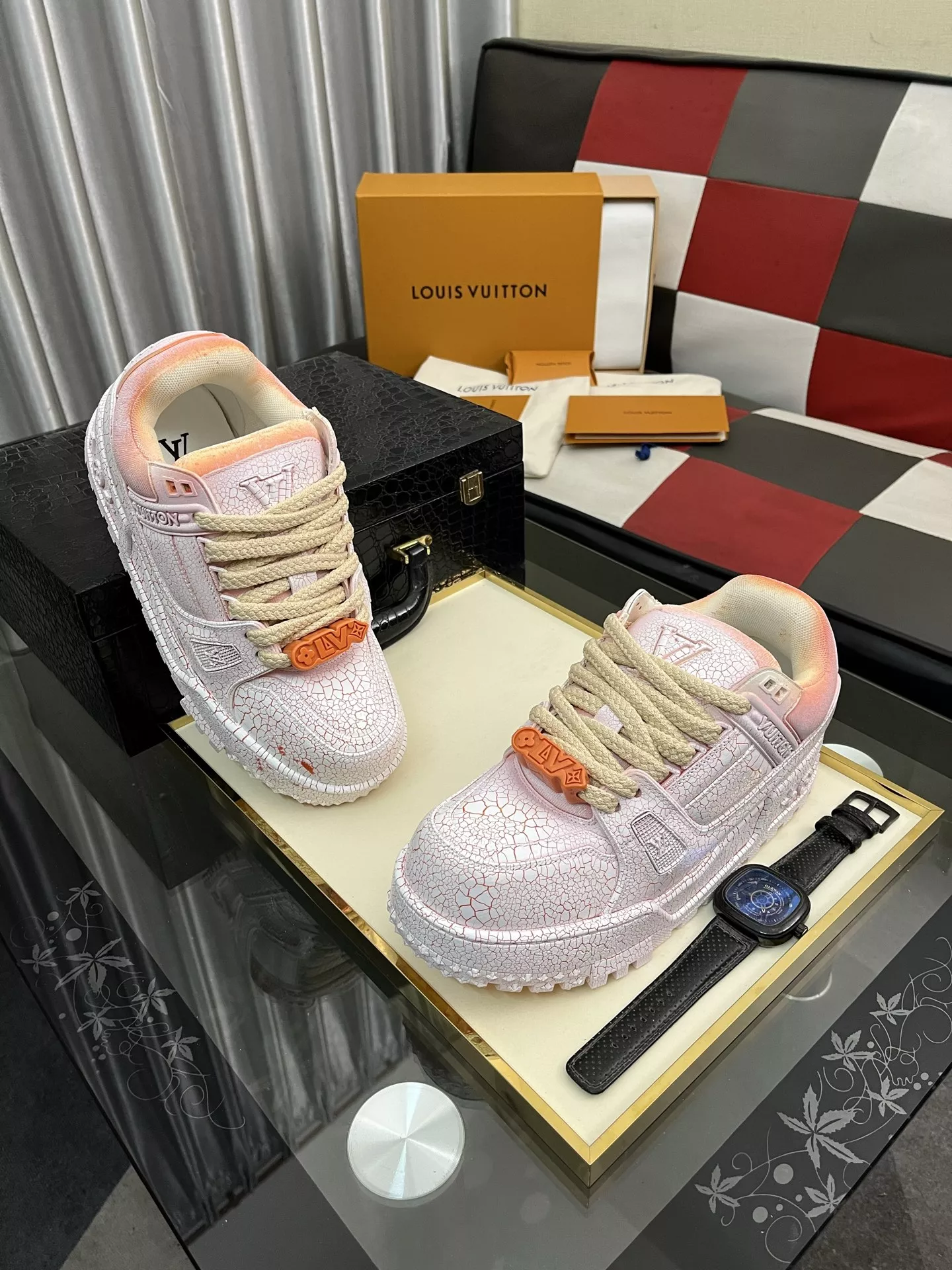 EyeCatching 7923 Louis Vuitton Casual Shoes For Women