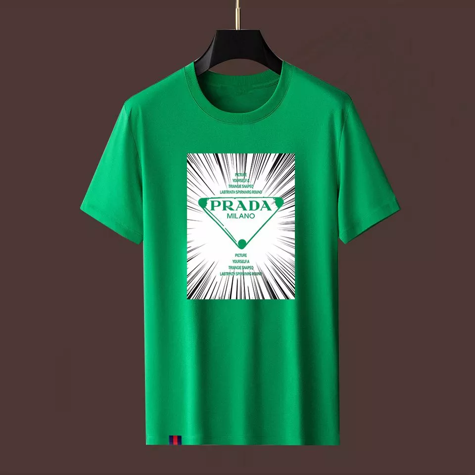 EyeCatching 8057 Prada T-Shirts Short Sleeved For Men