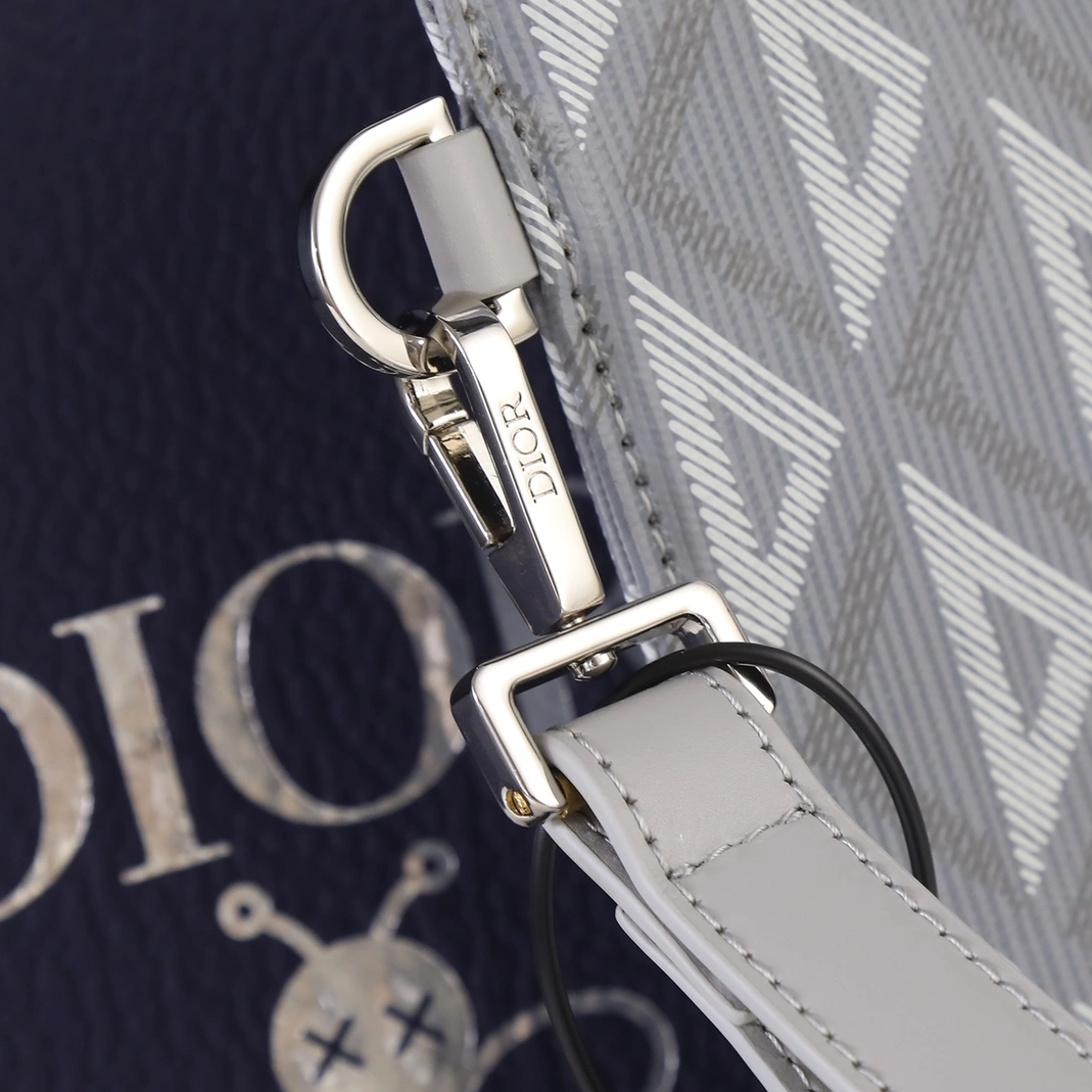 EyeCatching 8144 Christian Dior AAA Man Wallets