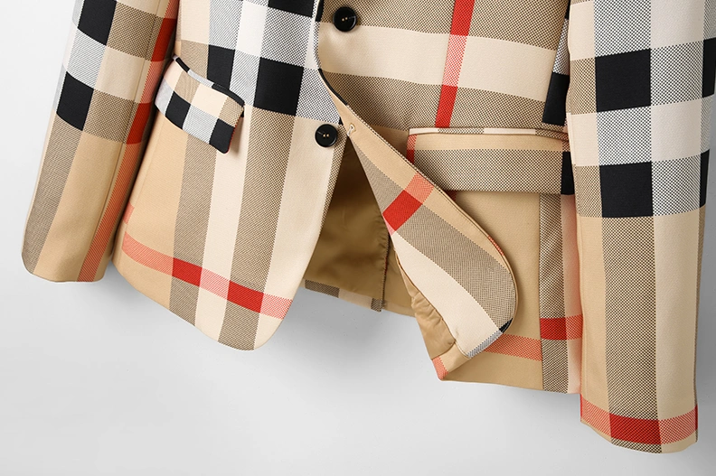 EyeCatching 816 Burberry Jackets Long Sleeved For Men
