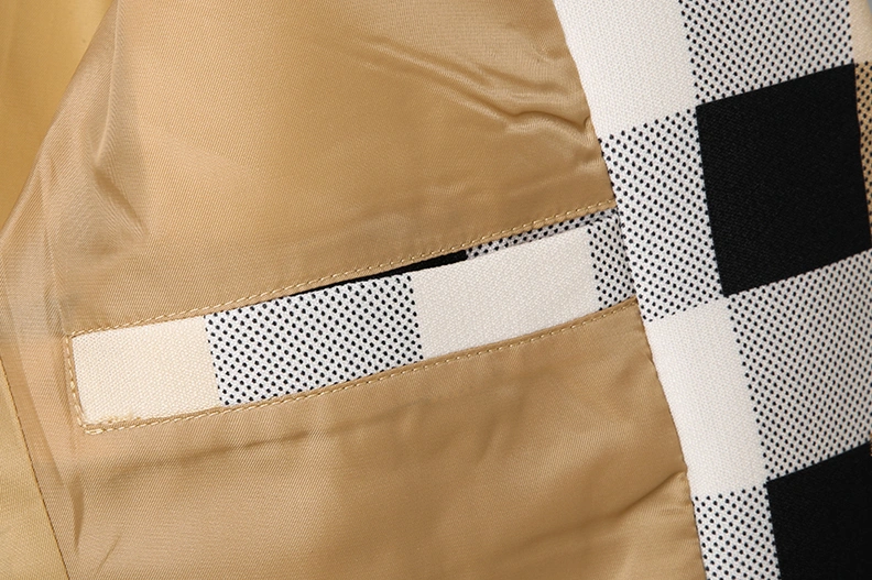 EyeCatching 816 Burberry Jackets Long Sleeved For Men