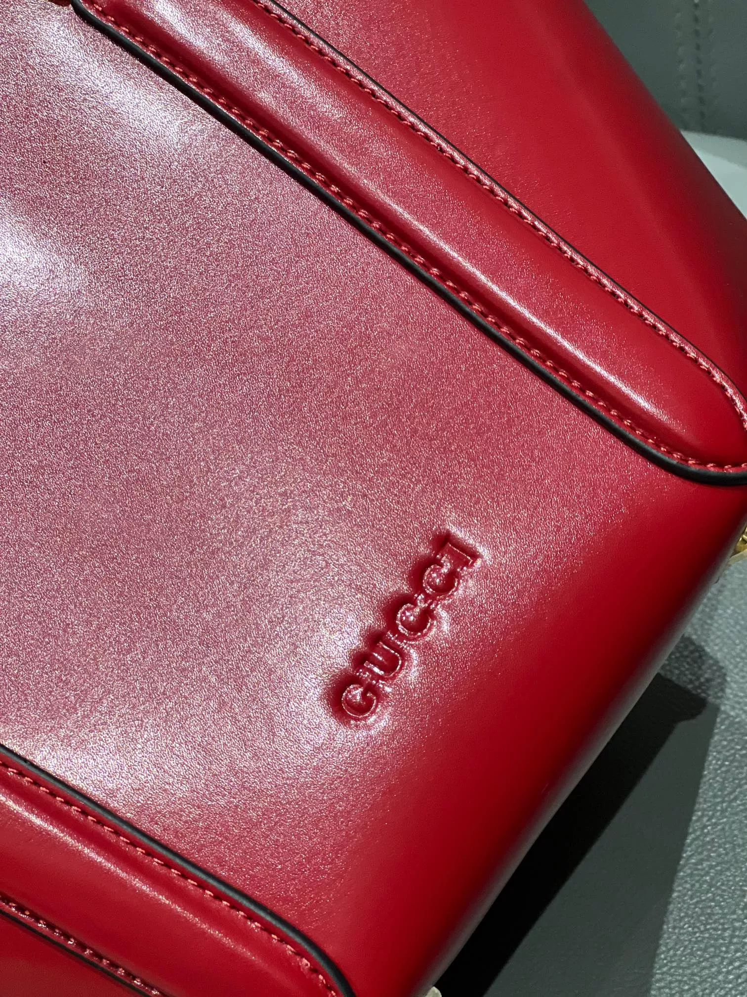 EyeCatching 8485 Gucci AAA Quality Handbags For Women