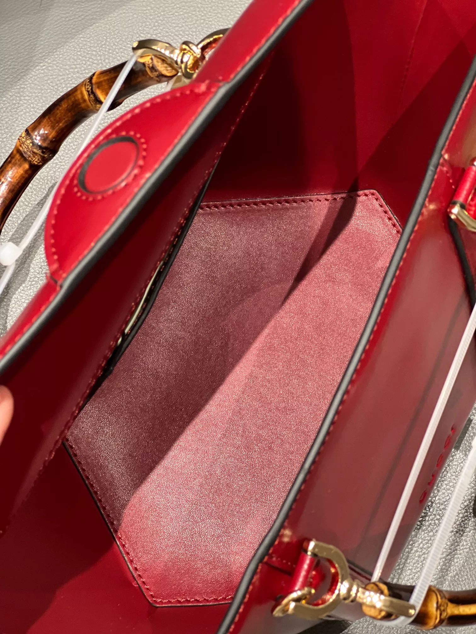 EyeCatching 8485 Gucci AAA Quality Handbags For Women