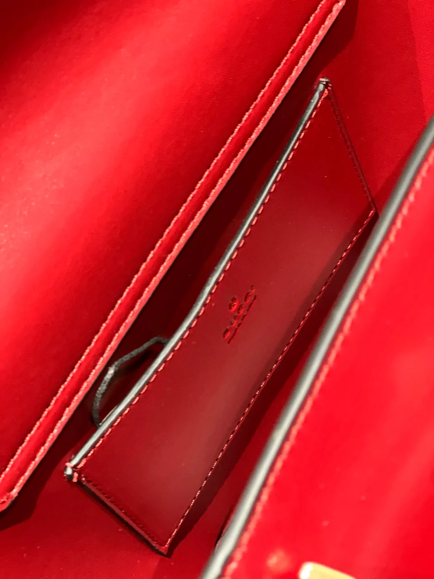 EyeCatching 8485 Gucci AAA Quality Handbags For Women