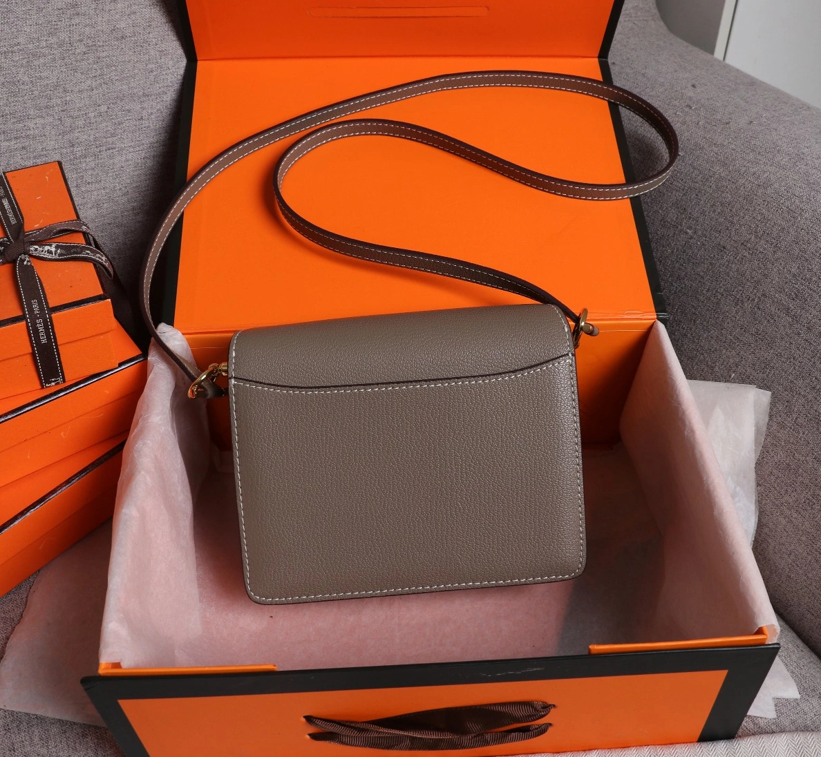 EyeCatching 849 Hermes AAA Quality Messenger Bags For Women